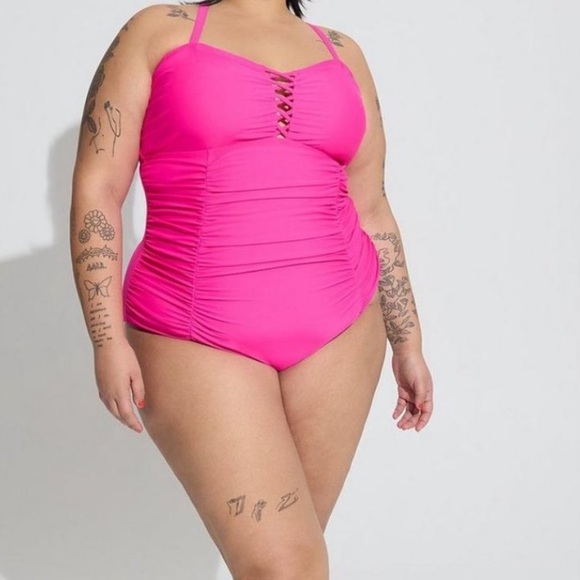 Torrid Wireless Lattice Front One Piece - Picture 5 of 6